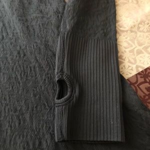 Lululemon hooded long sleeve